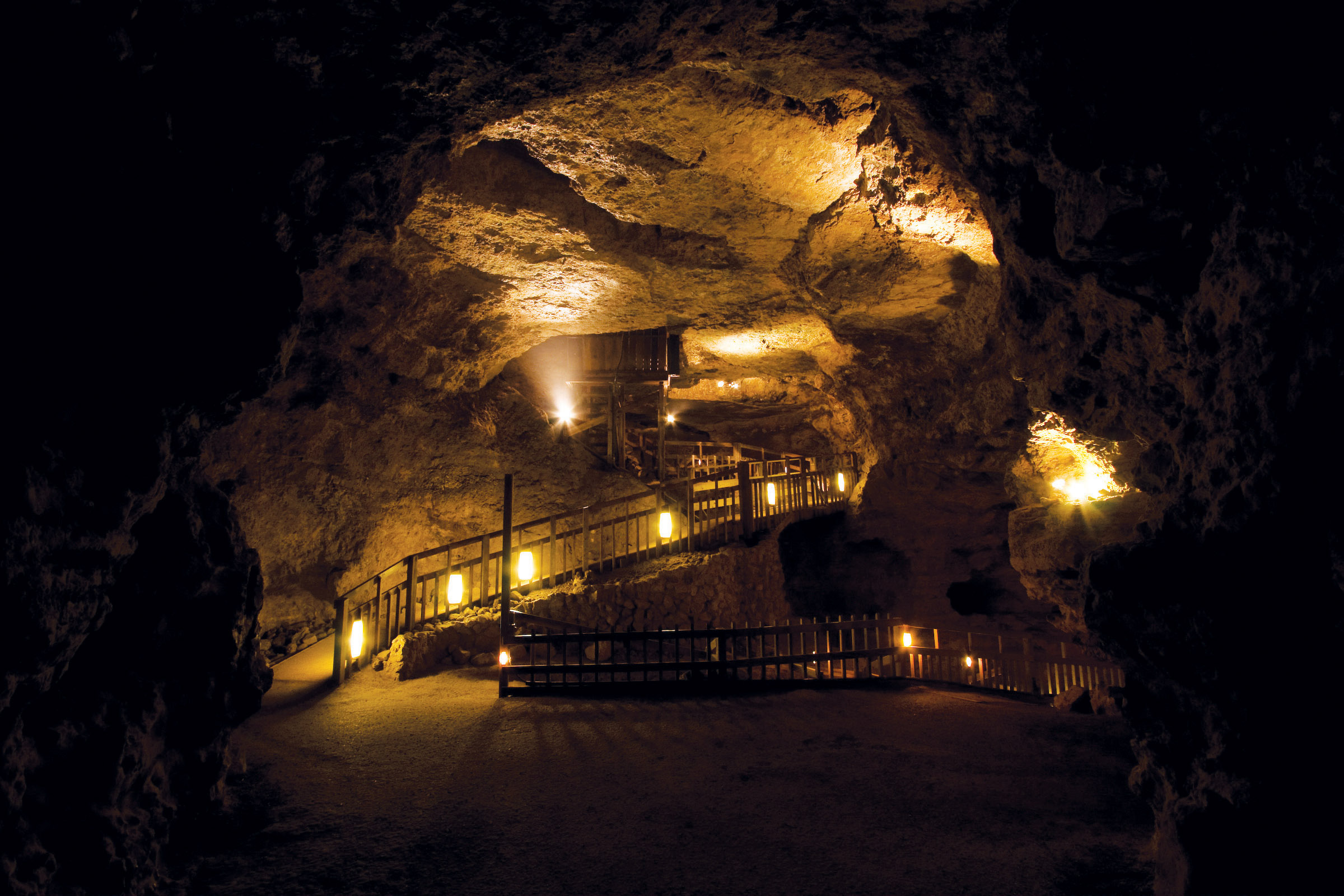 cave 2